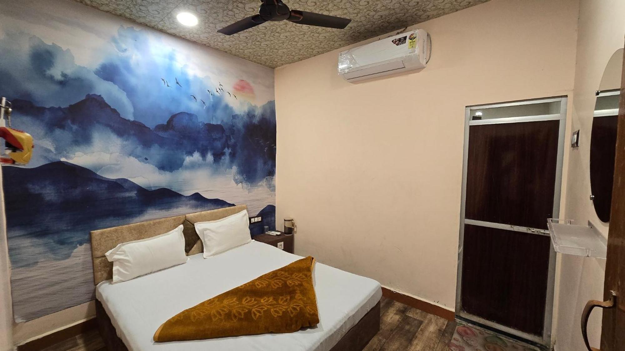 Hotel Maheshwari Green'S Ujjain Exterior photo