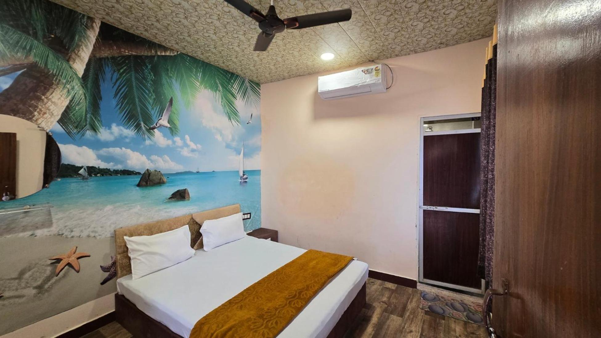 Hotel Maheshwari Green'S Ujjain Exterior photo